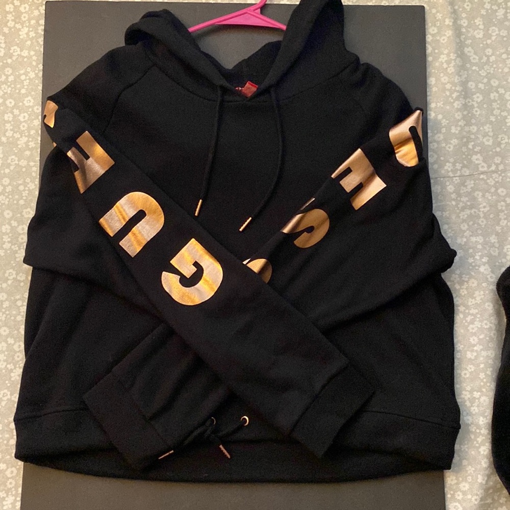 Guess Cropped Hoodie